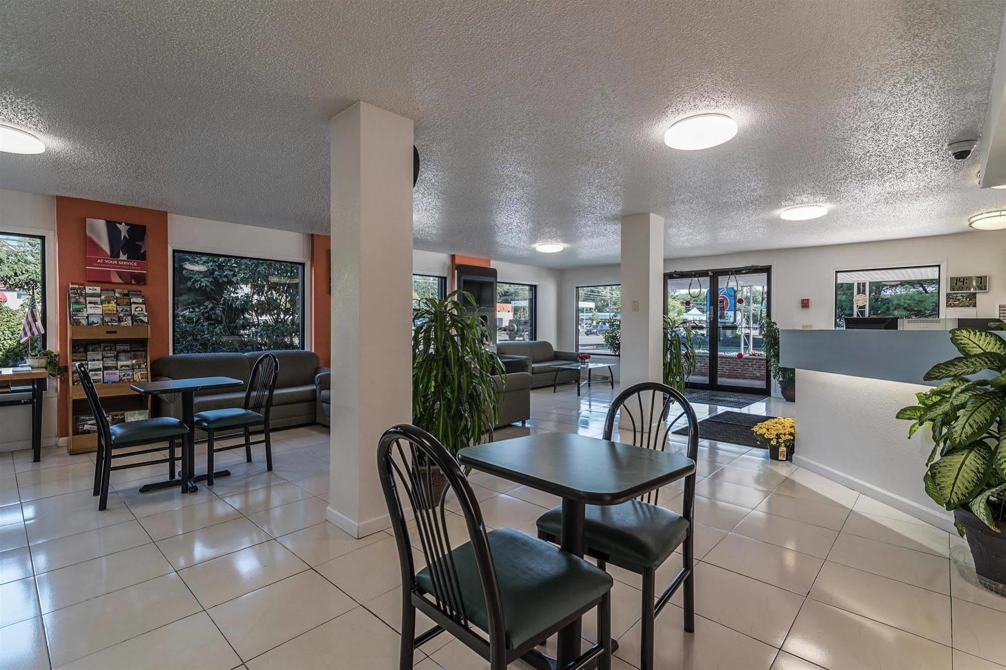 Motel 6 - Albany, Ny - Airport Bagian luar foto