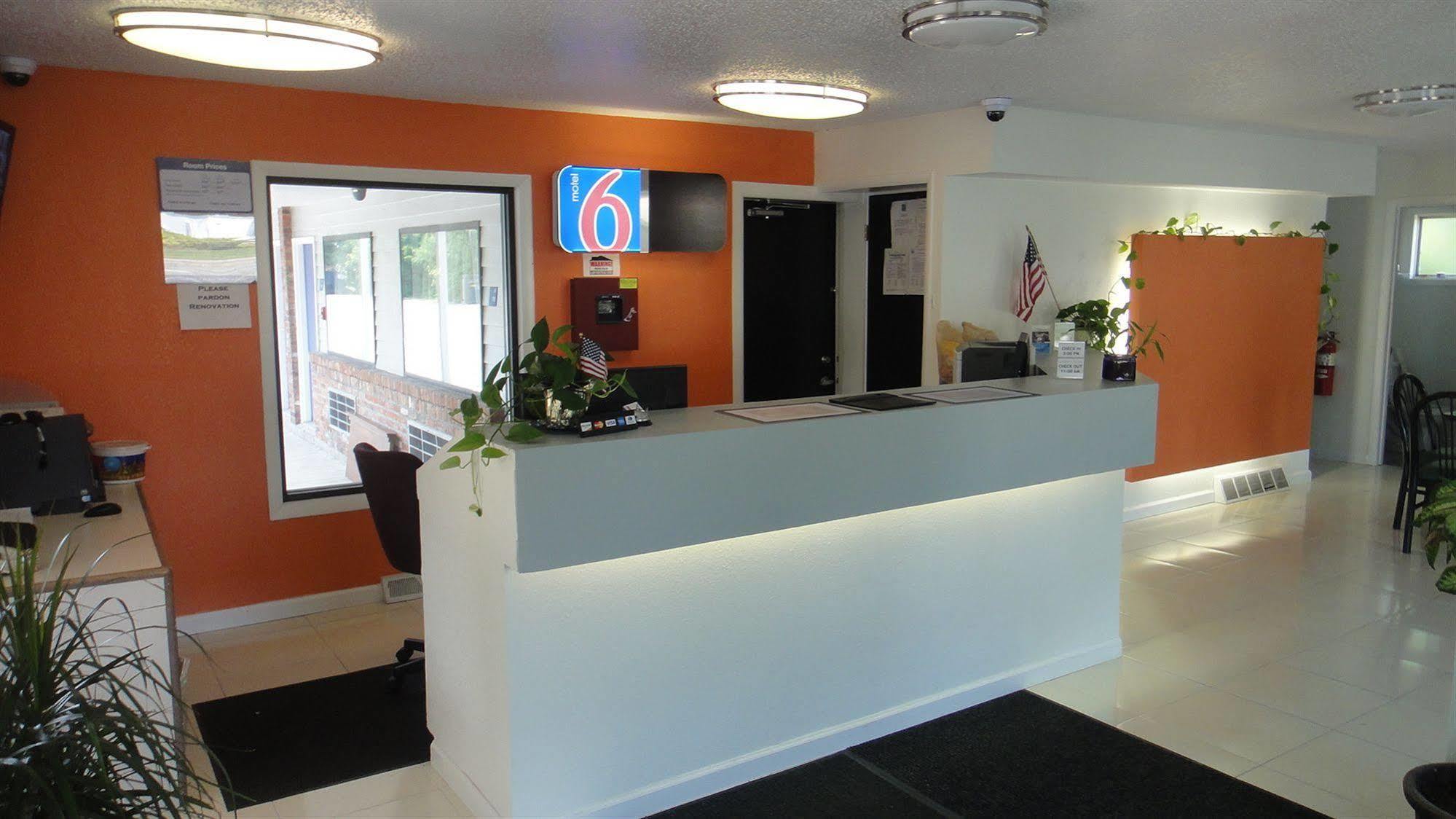 Motel 6 - Albany, Ny - Airport Bagian luar foto